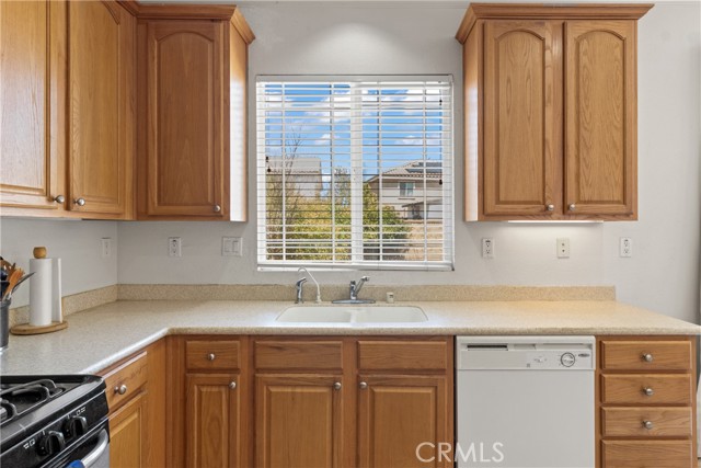MLS #SR25182629 image #12