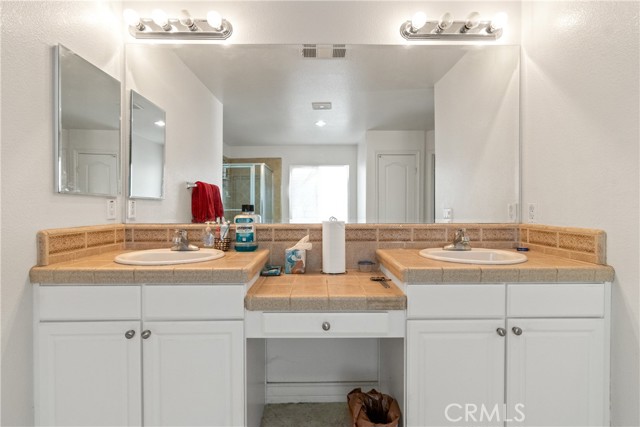 MLS #SR25182629 image #21
