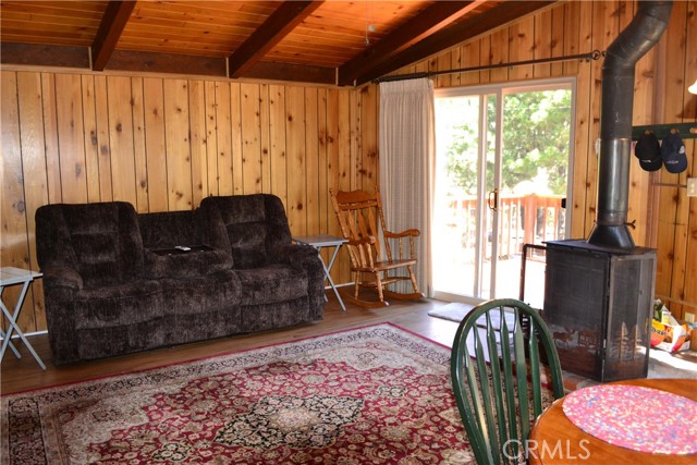 MLS #SR25182718 image #8