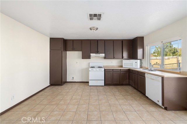 MLS #SR25183091 image #6