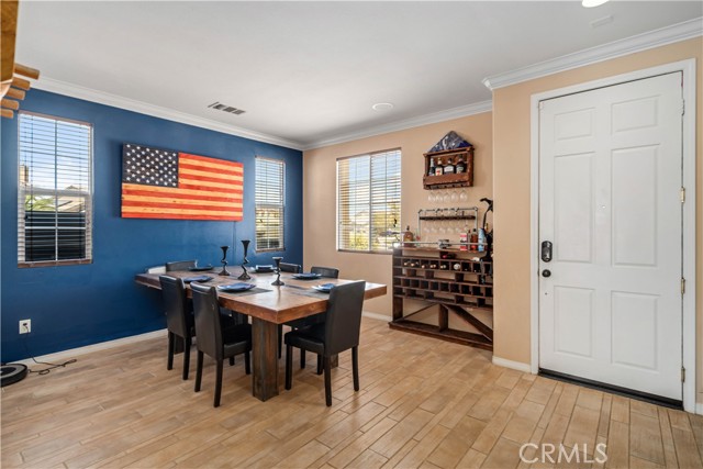 MLS #SR25183137 image #5