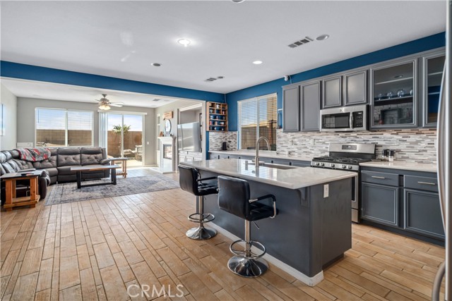 MLS #SR25183137 image #8