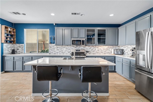 MLS #SR25183137 image #9