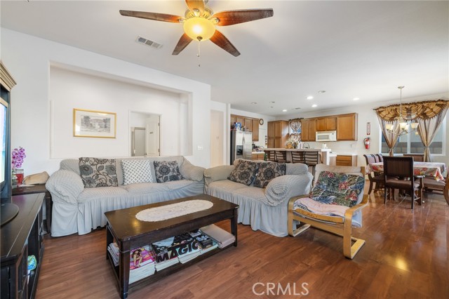 MLS #SR25183608 image #13