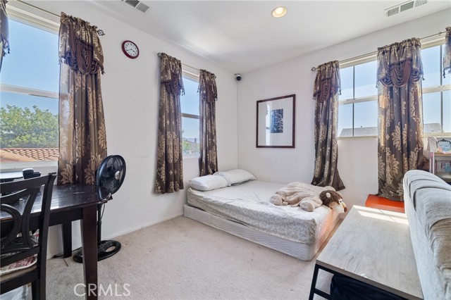 MLS #SR25183608 image #31