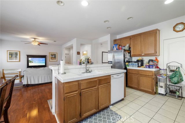MLS #SR25183608 image #7