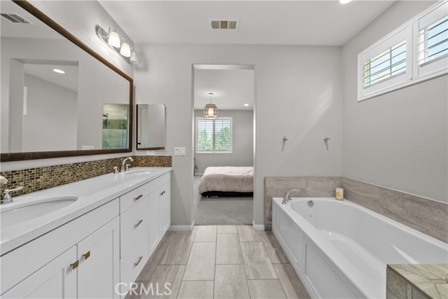 MLS #SR25183609 image #21