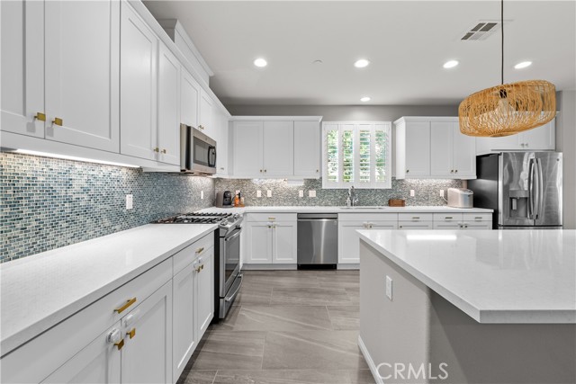 MLS #SR25183609 image #5