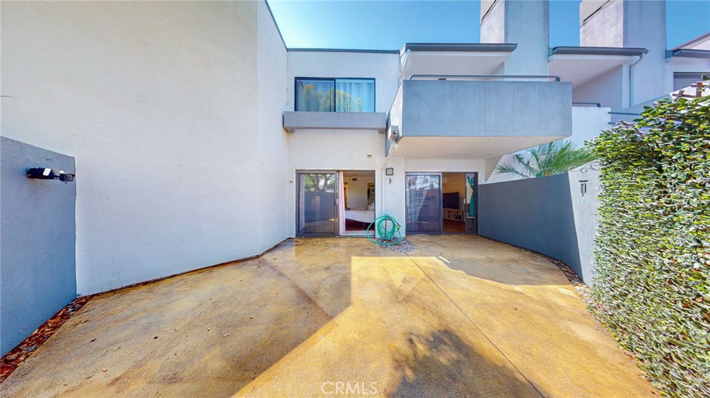 MLS #SR25183659 image #0