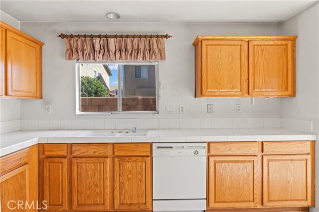 MLS #SR25184051 image #2