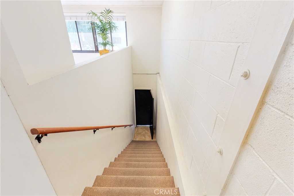 MLS #SR25184346 image #11