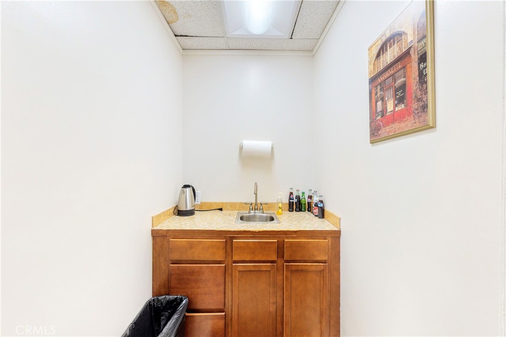 MLS #SR25184346 image #9