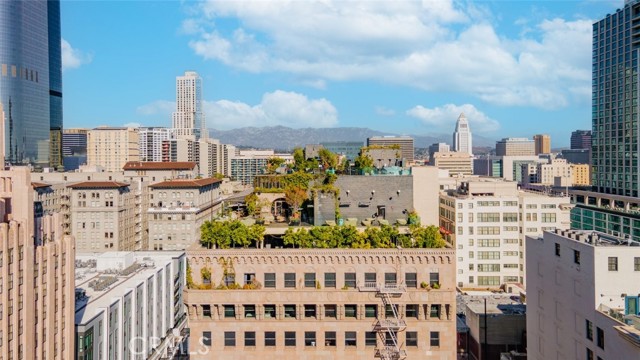 MLS #SR25184618 image #24