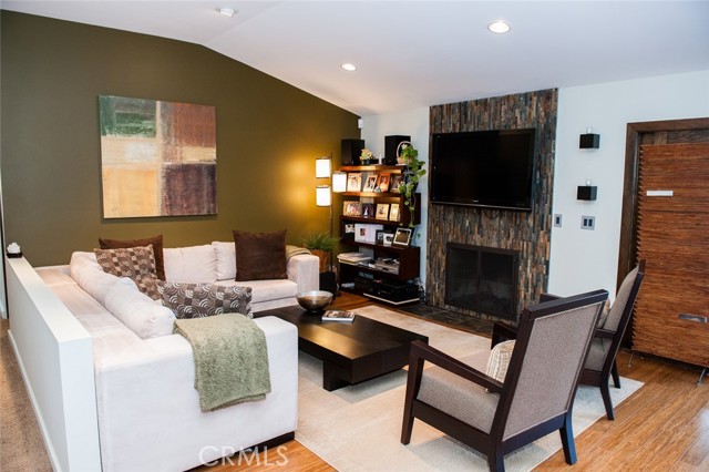 MLS #SR25184753 image #4