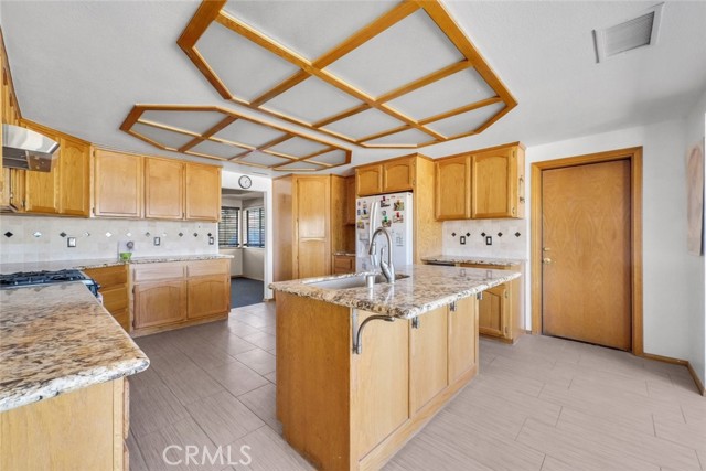 MLS #SR25184903 image #9