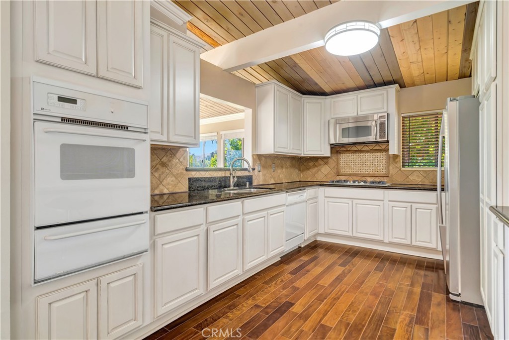 MLS #SR25185231 image #11