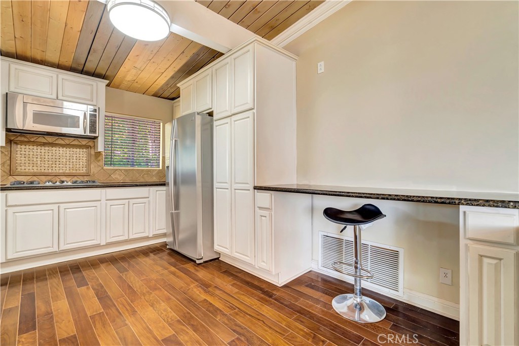 MLS #SR25185231 image #12