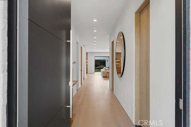 MLS #SR25185528 image #4