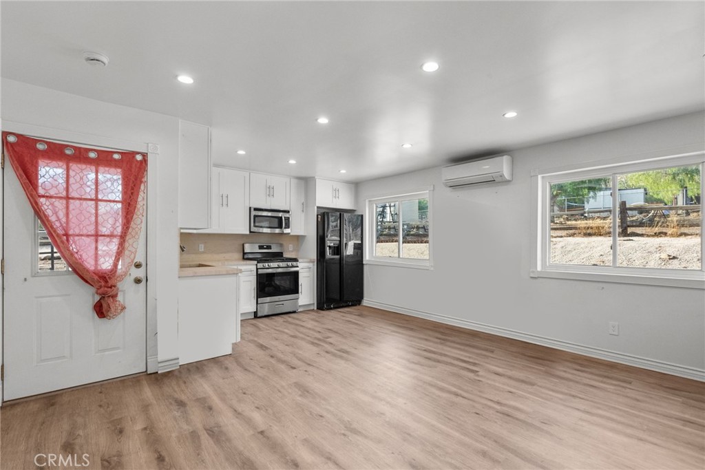 MLS #SR25185843 image #30