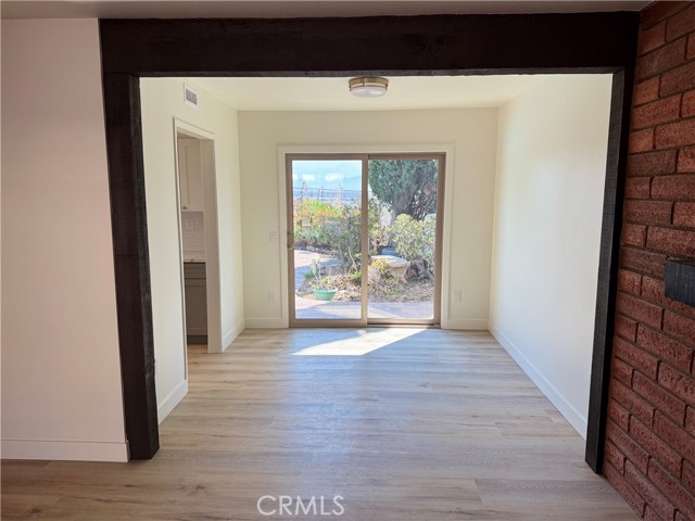 MLS #SR25186057 image #10