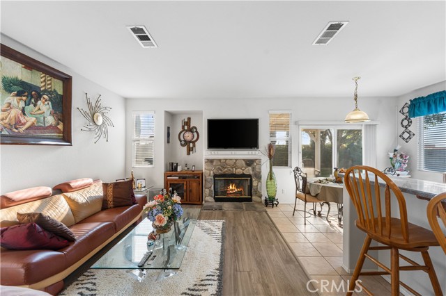 MLS #SR25186639 image #11