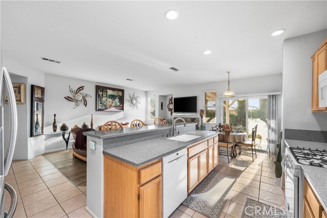 MLS #SR25186639 image #13