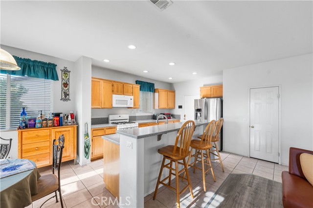 MLS #SR25186639 image #17
