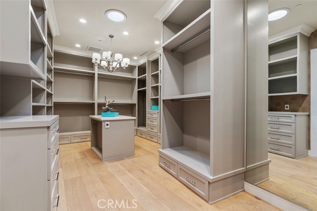 MLS #SR25186642 image #30