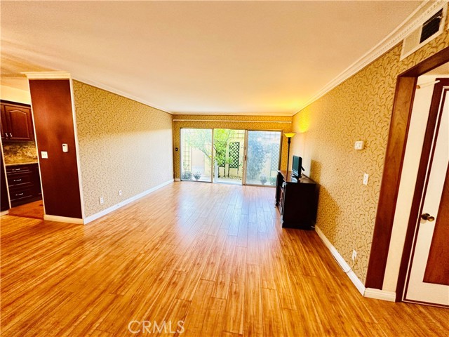 MLS #SR25186867 image #7