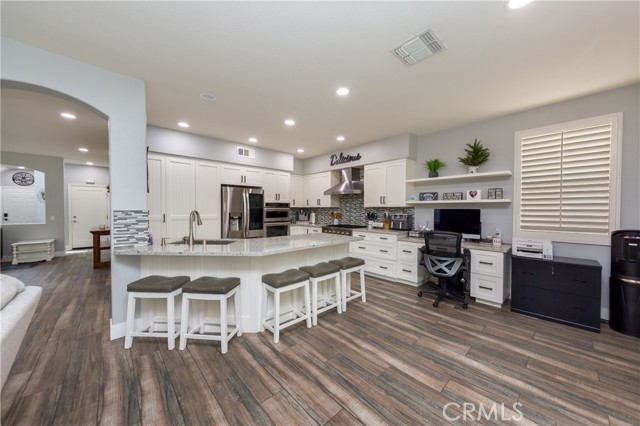 MLS #SR25187005 image #8