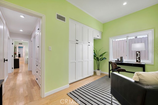 MLS #SR25187116 image #10