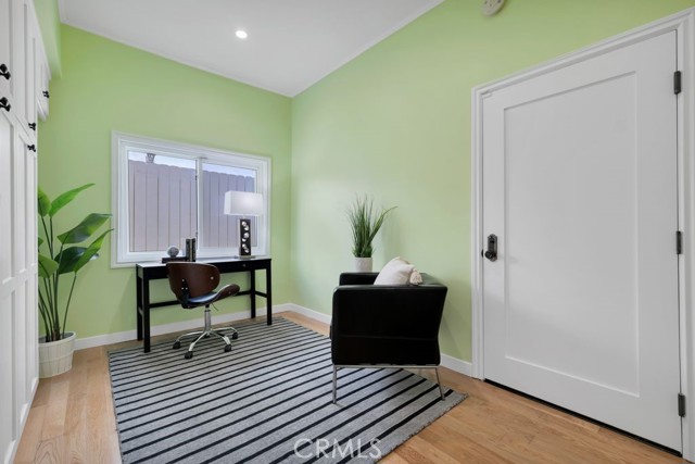 MLS #SR25187116 image #9