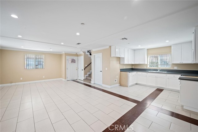 MLS #SR25187192 image #5