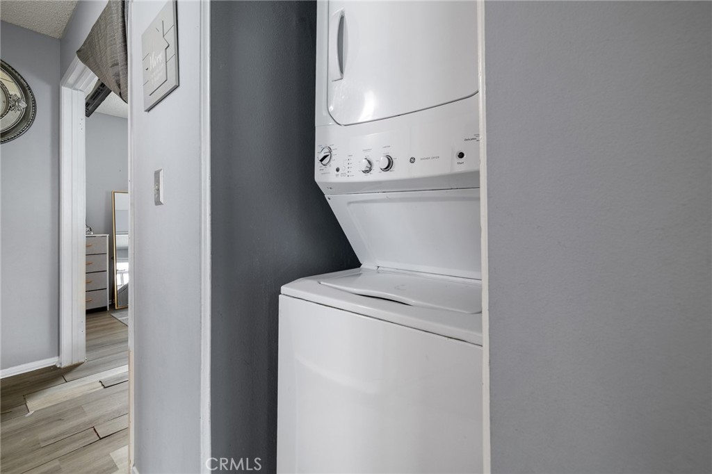 MLS #SR25187359 image #14