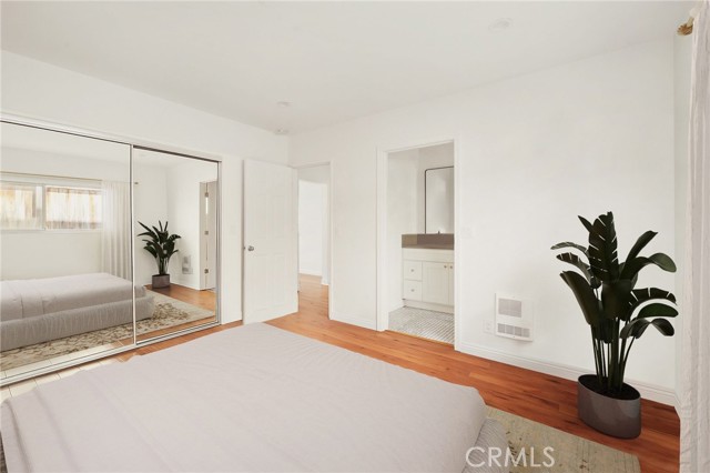 MLS #SR25187510 image #8