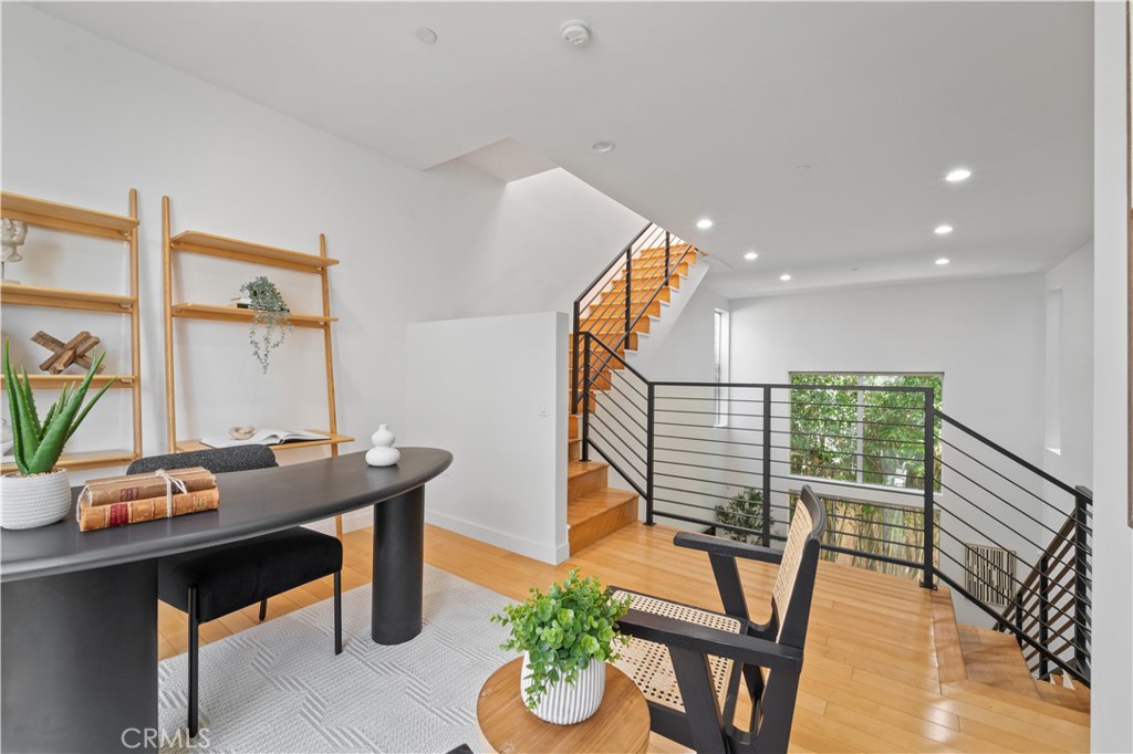 MLS #SR25187526 image #17