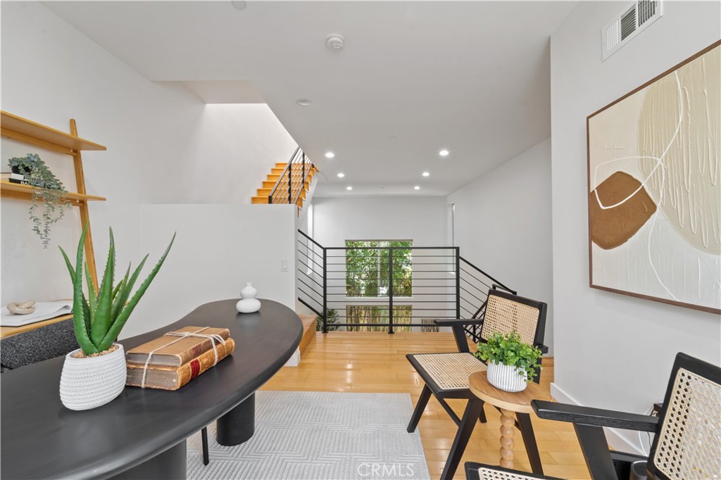 MLS #SR25187526 image #18