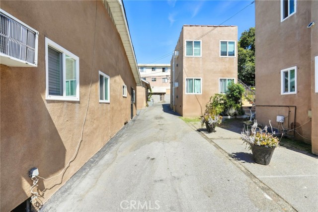 MLS #SR25187546 image #8