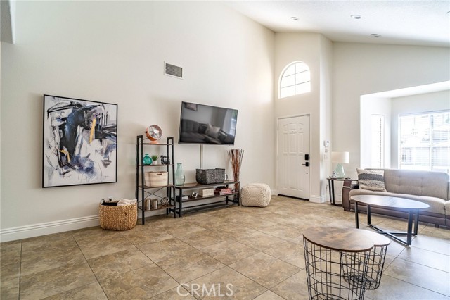 MLS #SR25187562 image #4