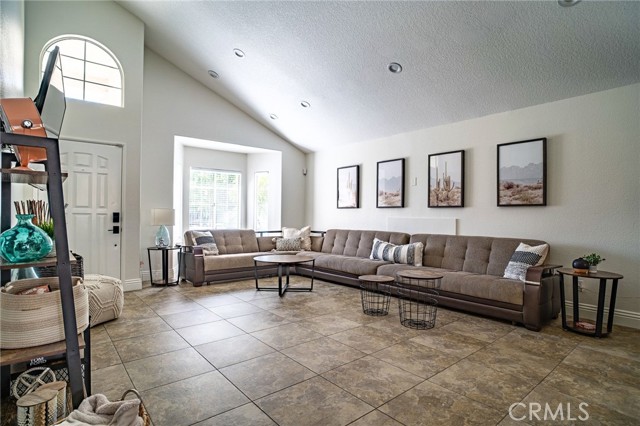 MLS #SR25187562 image #5