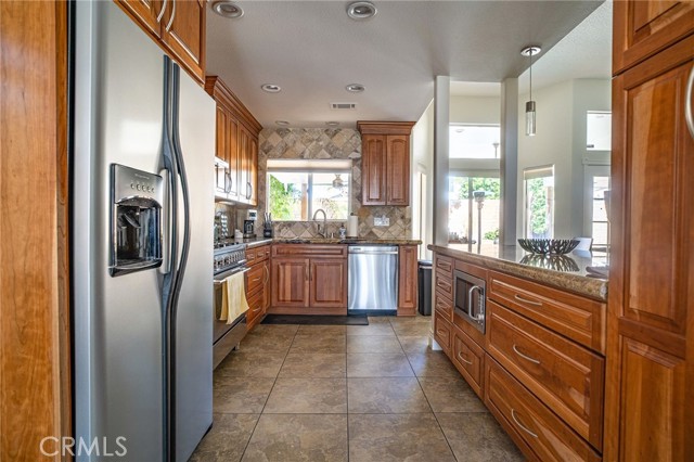 MLS #SR25187562 image #7