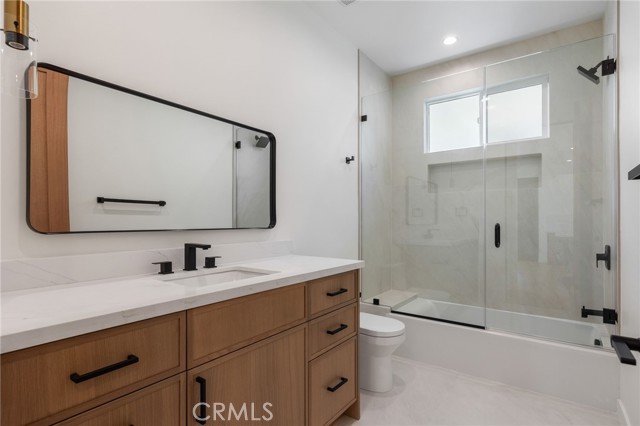 MLS #SR25187638 image #10