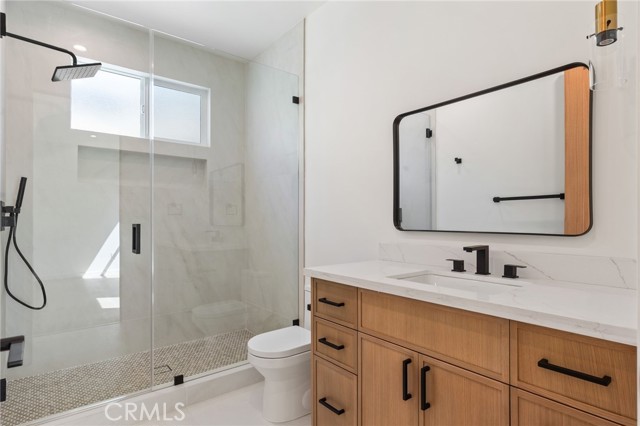 MLS #SR25187638 image #12