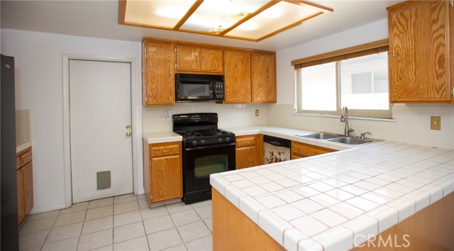 MLS #SR25187892 image #12