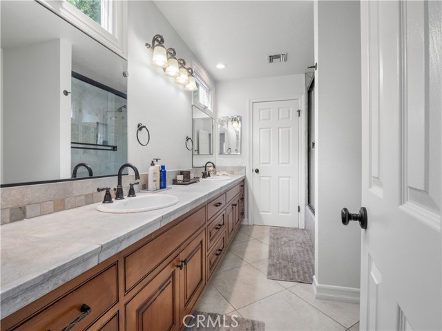 MLS #SR25187971 image #35