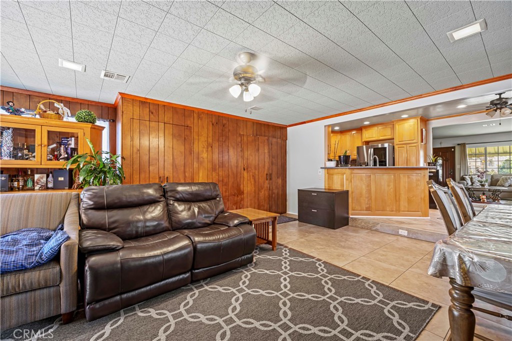 MLS #SR25188102 image #11