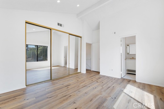 MLS #SR25188469 image #11