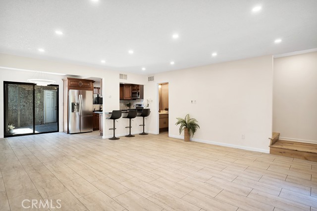 MLS #SR25188469 image #7