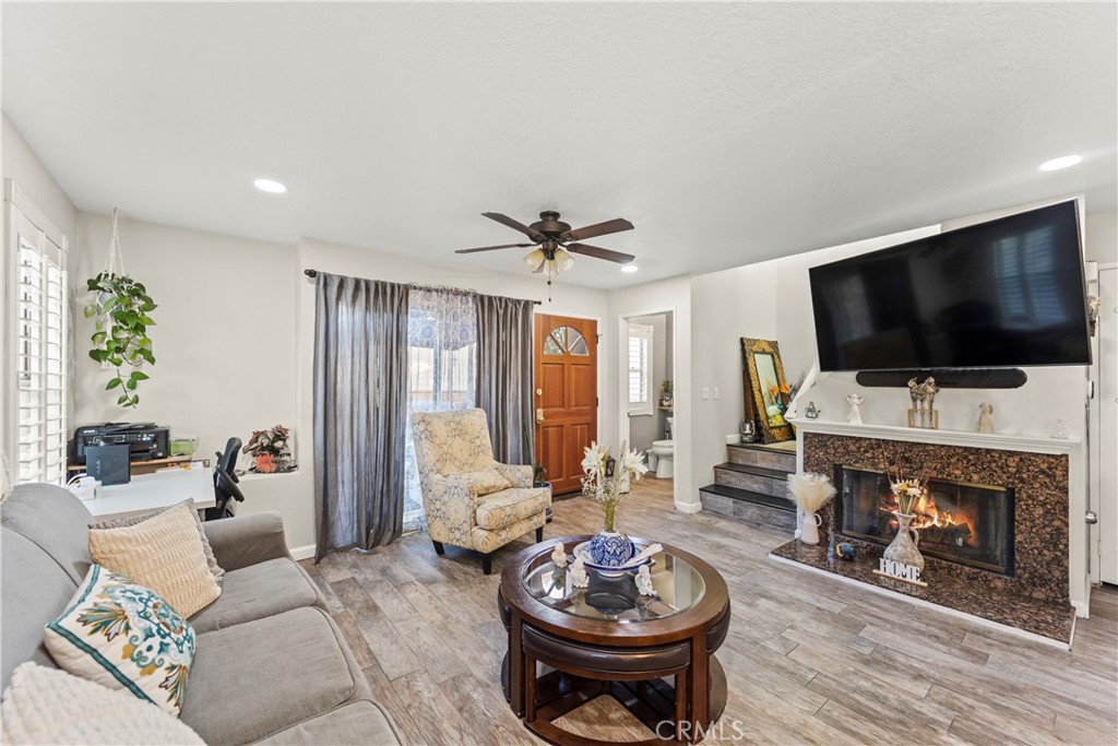 MLS #SR25188488 image #0