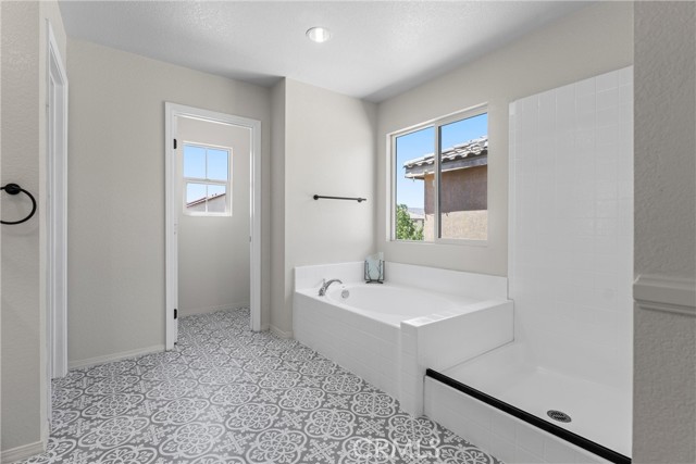 MLS #SR25189082 image #18